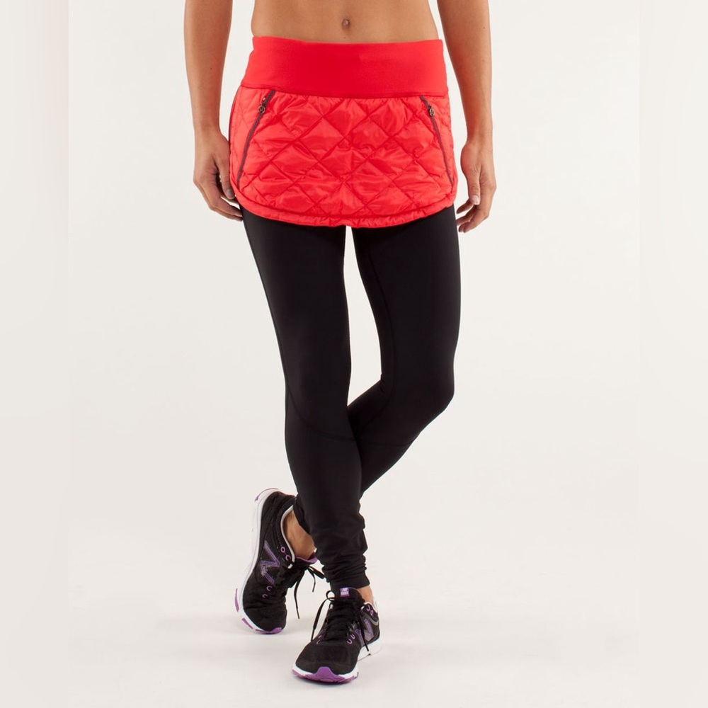 Lululemon Hot Cheeks Skirt Quilted Puffer Skirt Love Red Size 6